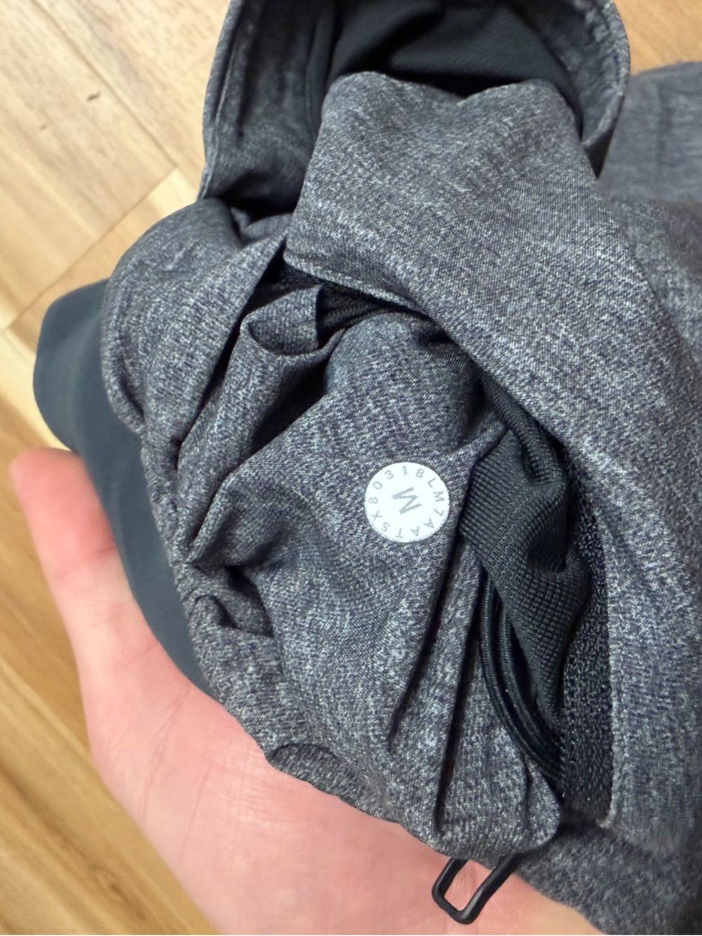 Men’s medium lululemon shorts - Picture 5 of 5